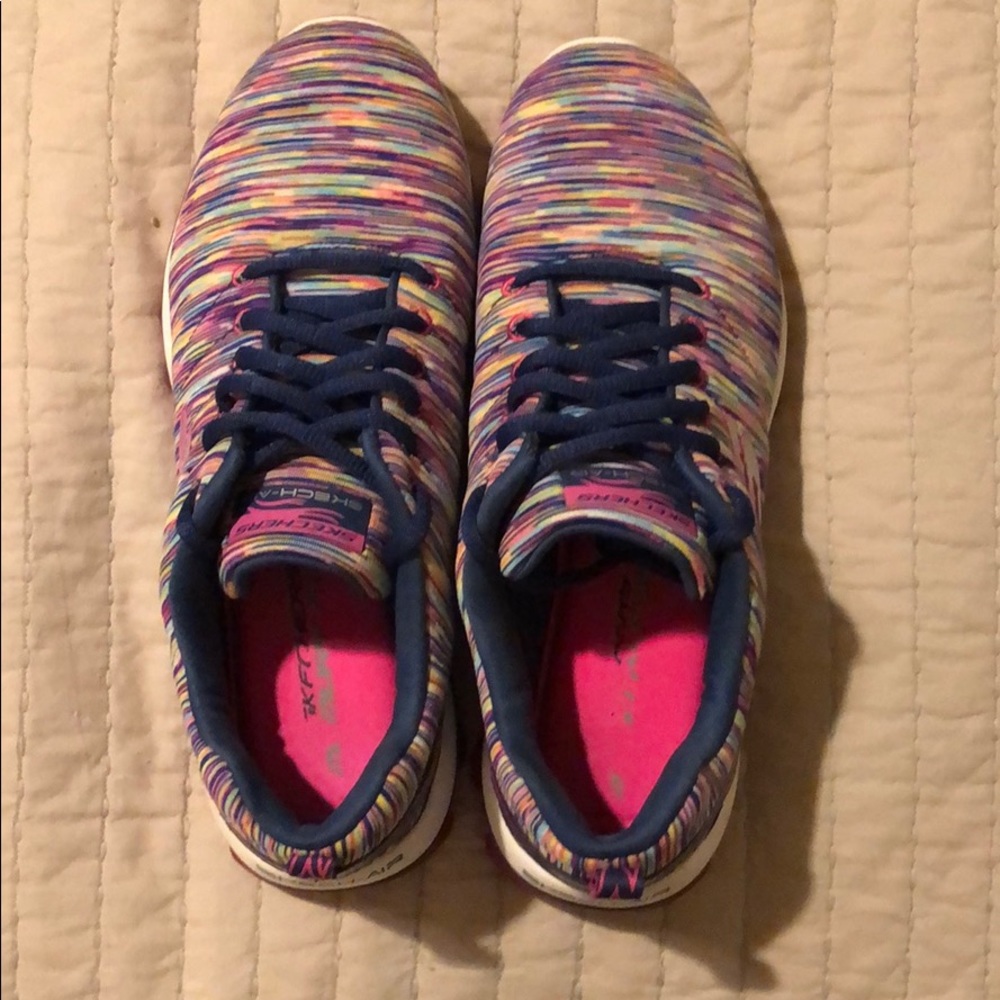 Skechers sneakers